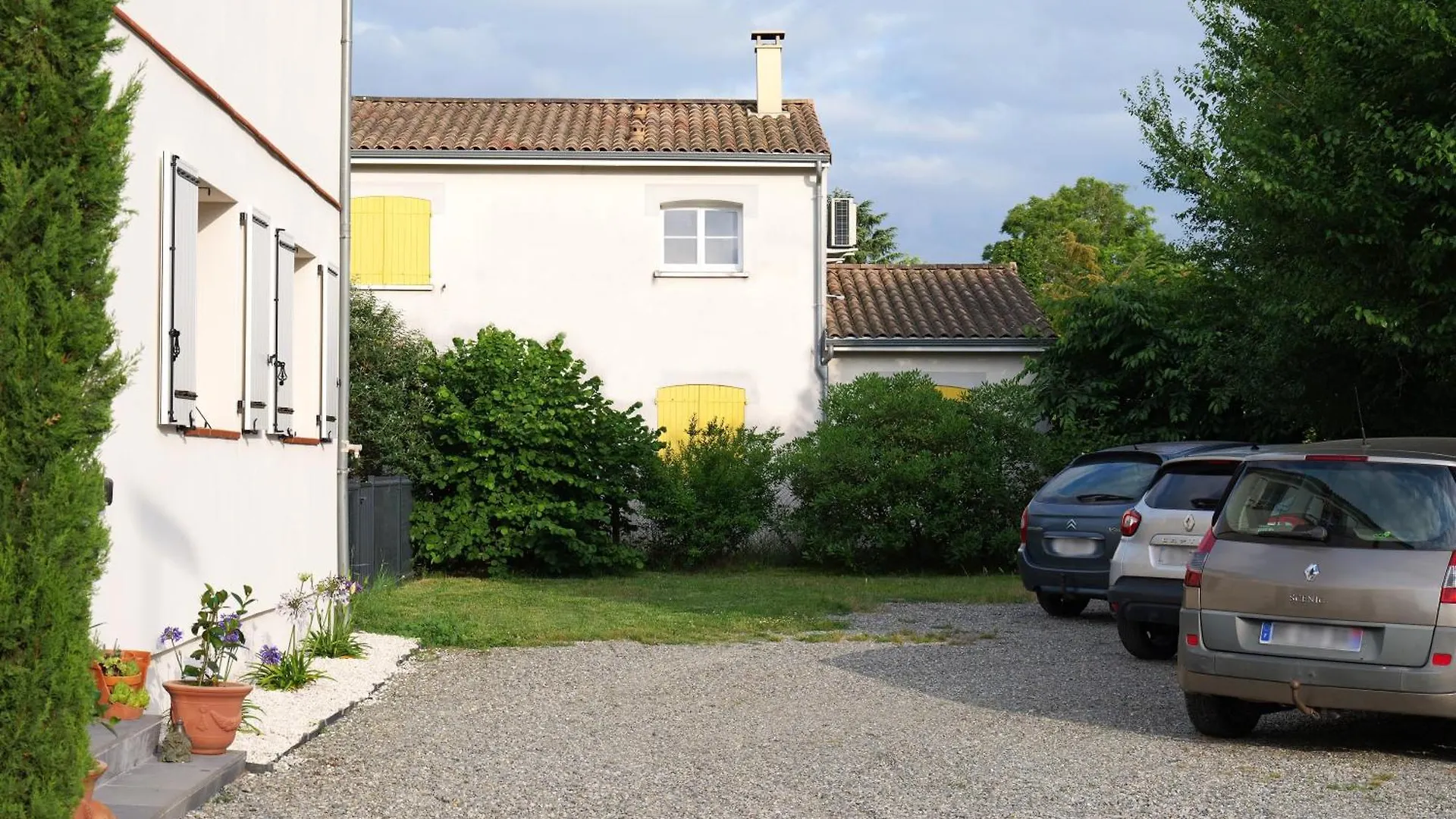 Homestay 3 Mn Airbus, 8 Mn Aeroport, 15 Mn Toulouse Apartment Colomiers