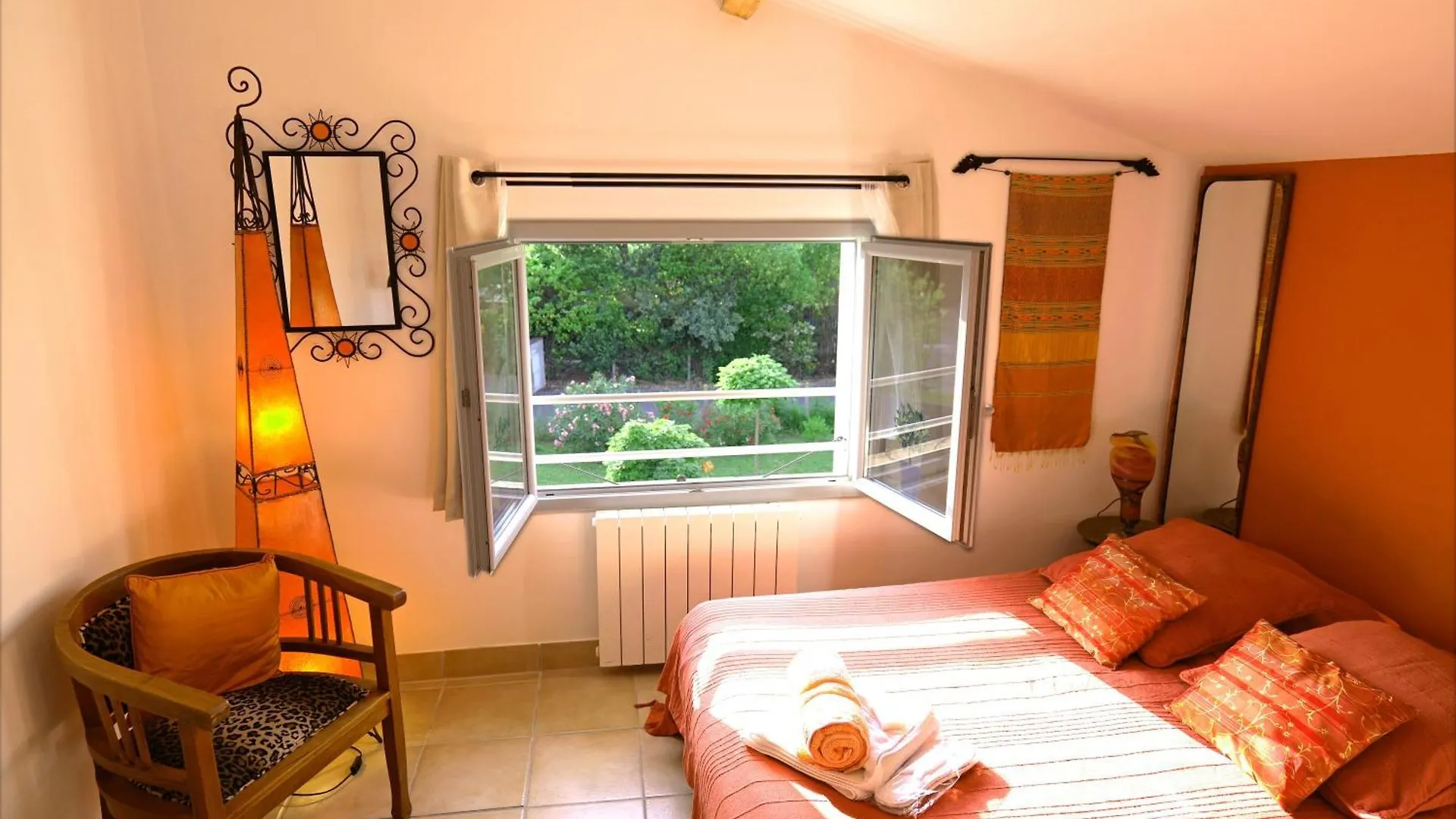 Homestay 3 Mn Airbus, 8 Mn Aeroport, 15 Mn Toulouse Apartment Colomiers